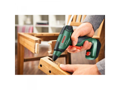 Аккумуляторный клеевой пистолет Bosch PKP 3,6 LI от BOSCH Аккумуляторный клеевой пистолет Bosch PKP 3,6 LI