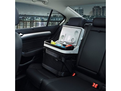 Автомобильный холодильник-термос Volkswagen Cool & Thermos Box, артикул 000065400F