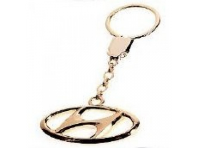 Брелок Hyundai на цепочке золотистый, артикул R8480AC506H от MOBIS Брелок Hyundai на цепочке золотистый, артикул R8480AC506H