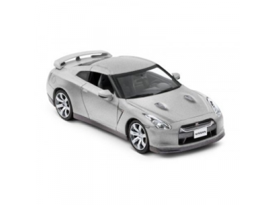 Модель автомобиля Nissan GT-R, Silver, артикул 999CMR3500