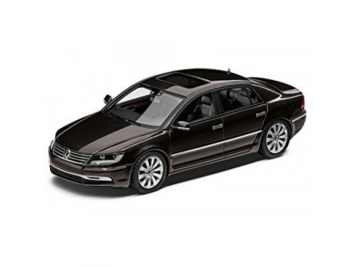 Модель автомобиля Volkswagen Phaeton, Scale 1:43, Mocca Anthracite Pearl Effect от VAG Модель автомобиля Volkswagen Phaeton, Scale 1:43, Mocca Anthracite Pearl Effect