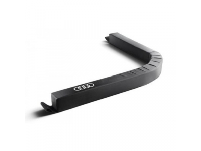 Универсальный гибкий разделитель багажного отсека Audi, артикул 8U0017238